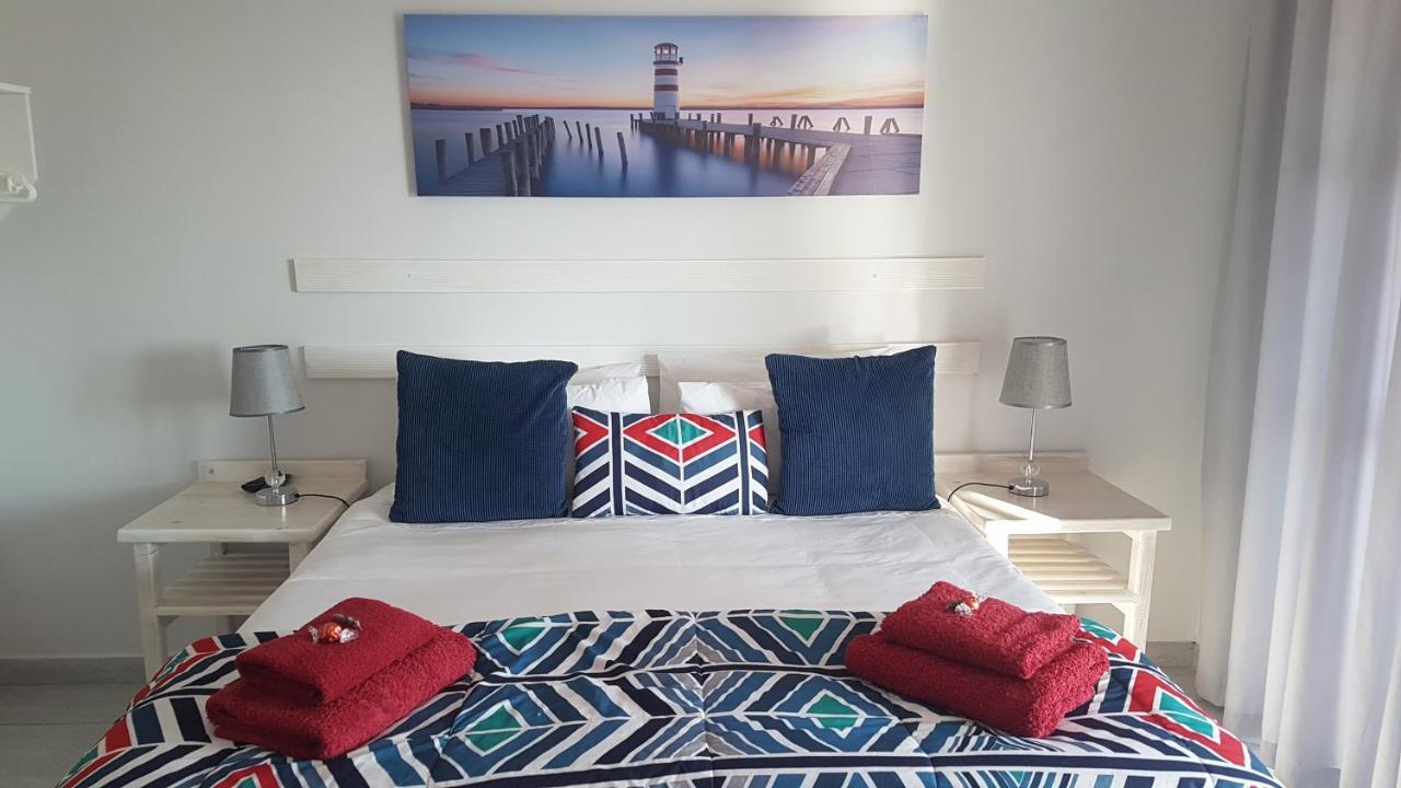 Ocean View Guest House 제프리스 베이 외부 사진