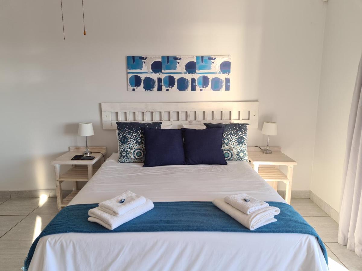 Ocean View Guest House 제프리스 베이 외부 사진