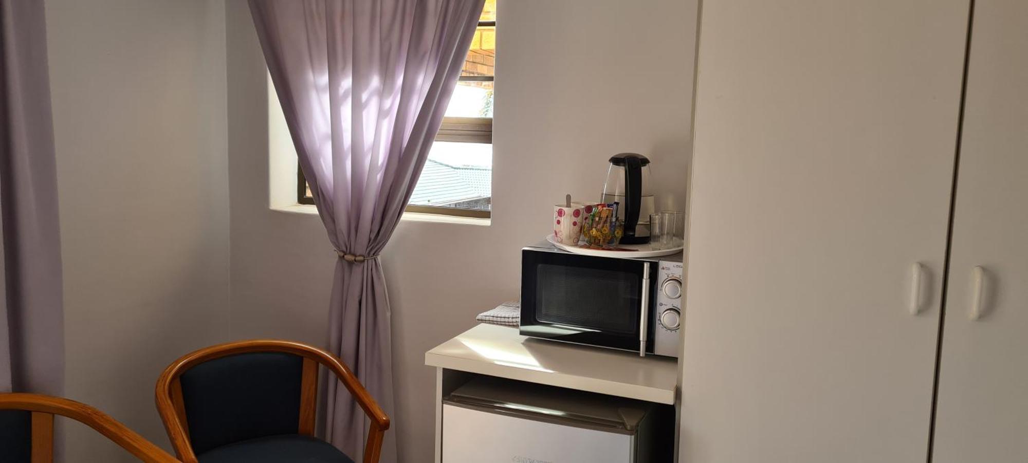 Ocean View Guest House 제프리스 베이 외부 사진
